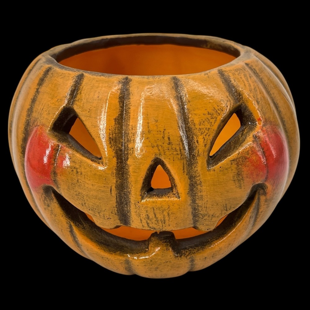Ceramic Smiling Pumpkin Mold with Rosy Cheeks Cut Out